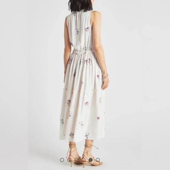 Splendid  Dress - Picture 3 of 9